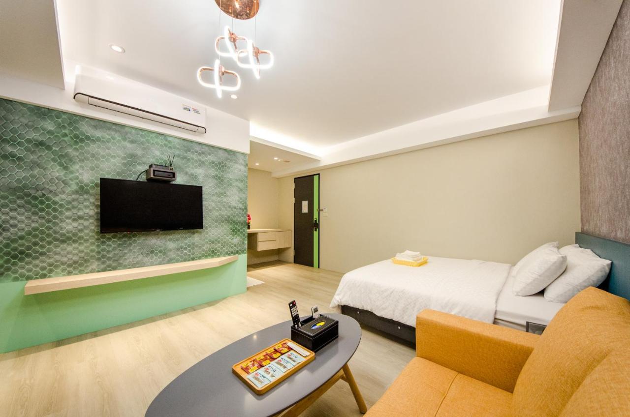 安尼赫時尚旅店 Anich Fashion Inn l 墾丁大街 l 免費停車 l Exterior foto